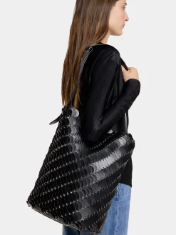 Hot Large Black bucket Paco bag in leather Les Sacs Paco En Cuir | Sacs Porté Épaule